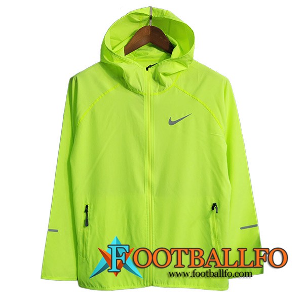 Rompevientos Nike Verde 2023/2024 -02